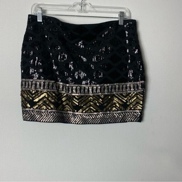 Express Matching Black and Gold Sequence Tank with Mini Skirt Size Medium - Picture 8 of 9